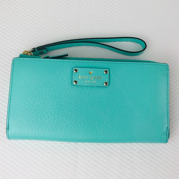 kate spade Handbags - KATE SPADE TEAL LAYTON WELLESLEY WRISTLET